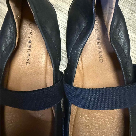 Black Leather Lucky Brand Women's Shoes - Picture 2 of 7